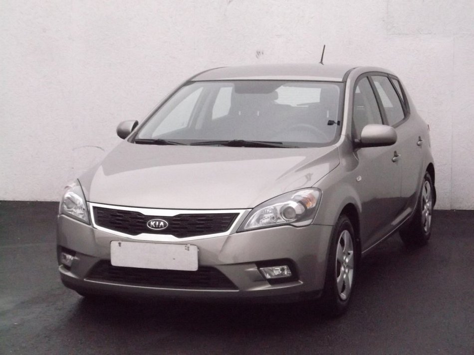 Kia Ceed 1.4CVVT 