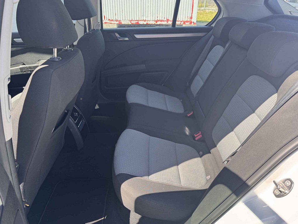 Škoda Superb II 2.0 TDi Ambition
