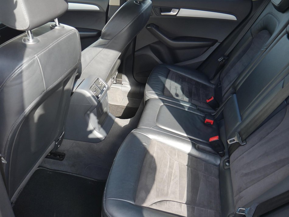 Audi Q5 3.0 TDi  Quattro
