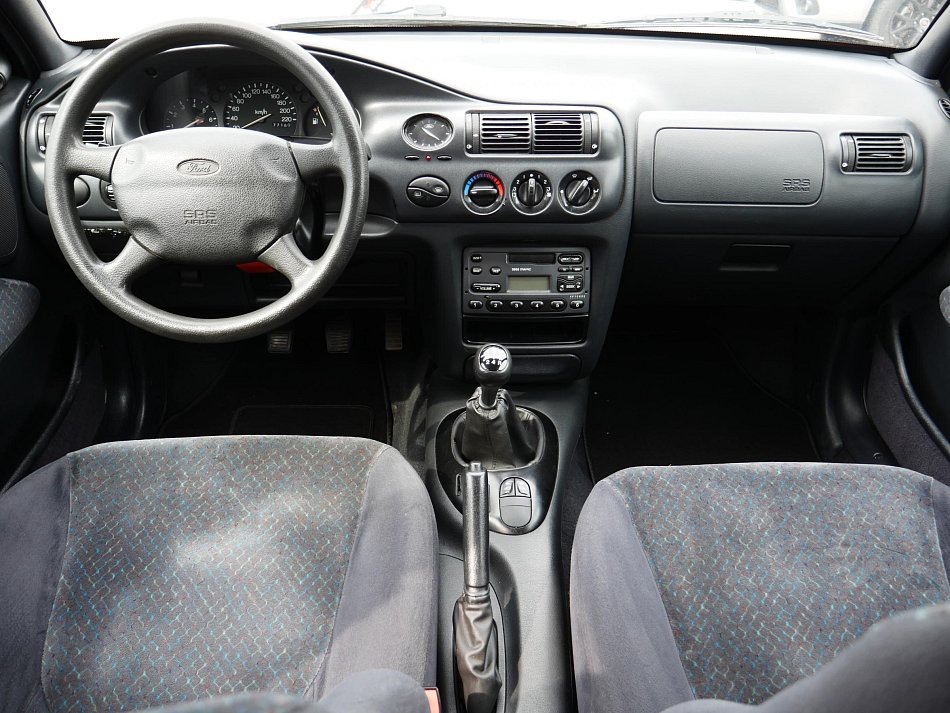 Ford Escort 1.6i 