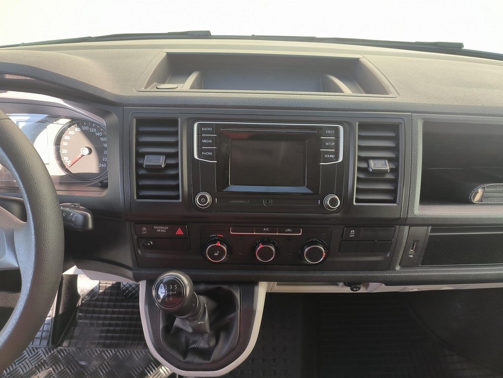 Volkswagen Transporter 2.0TDi  T6