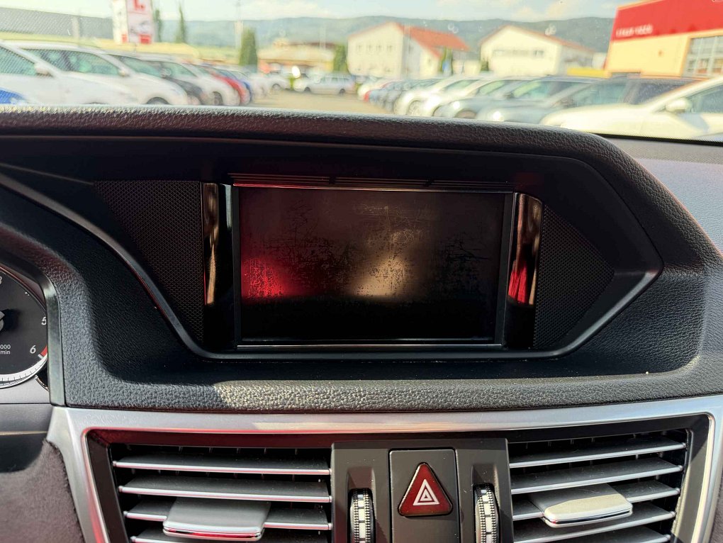 Mercedes-Benz Třída E 350CDi  4Mat