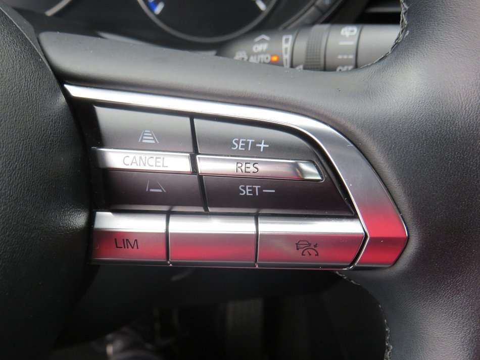 Mazda 3 2.0i 