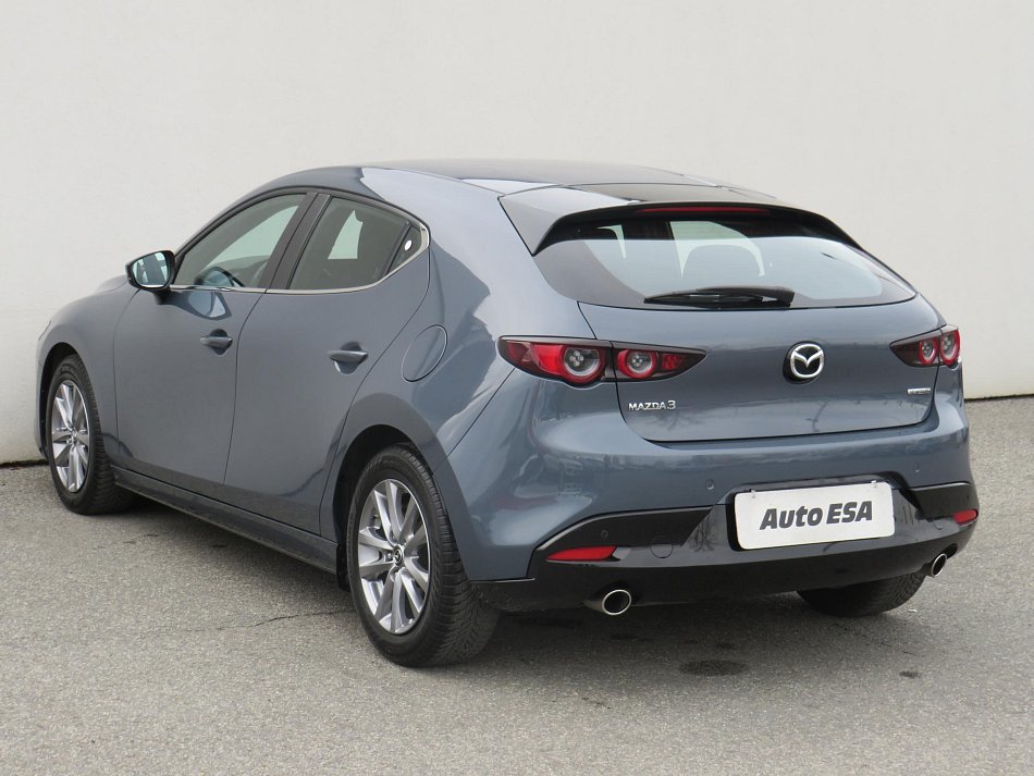 Mazda 3 2.0i 