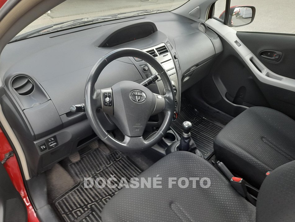 Toyota Yaris 1.0 VVT-i 