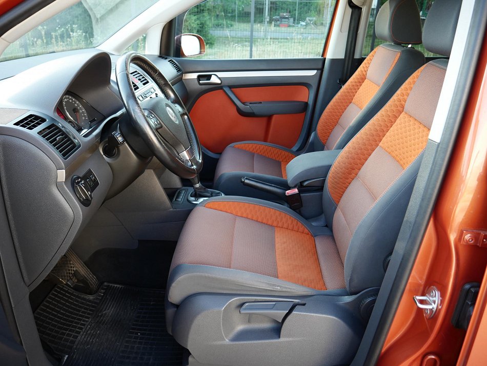 Volkswagen Touran 1.4 TSi 