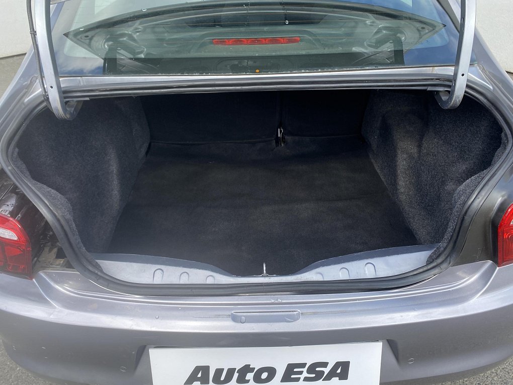 Citroën C-Elysee 1.2 VTi Life
