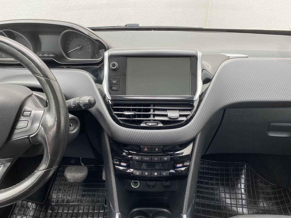 Peugeot 2008 1.6 e-HDI 