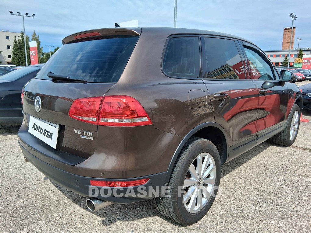 Volkswagen Touareg 3.0 V6 TDi CRCA 