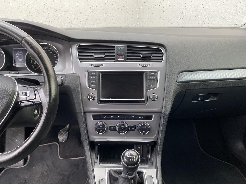 Volkswagen Golf 2.0 TDi Lounge