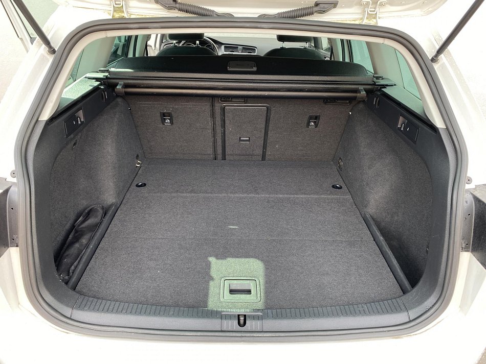Volkswagen Golf 2.0 TDi Lounge