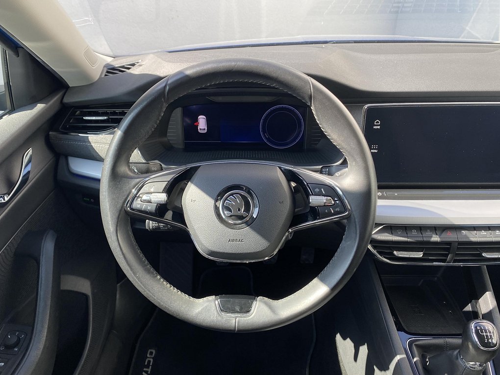 Škoda Octavia IV 1.5 TSi Style