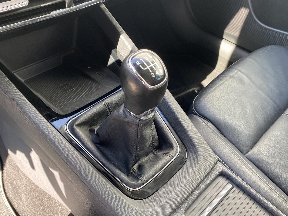 Škoda Octavia IV 1.5 TSi Style