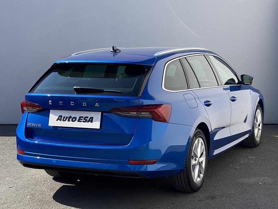Škoda Octavia IV 1.5 TSi Style