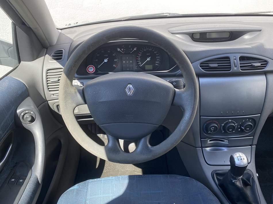 Renault Laguna 1.8i 