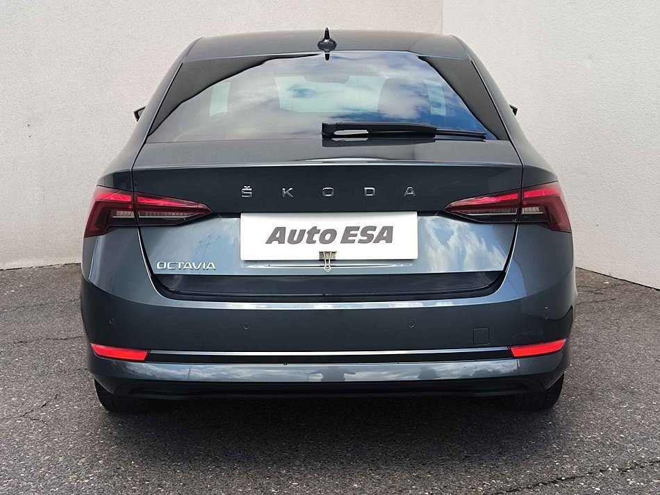 Škoda Octavia IV 1.5 TSi Ambition
