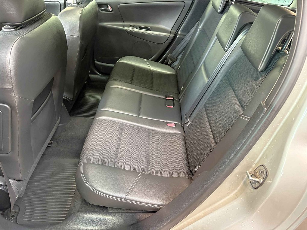 Peugeot 207 1.6i 