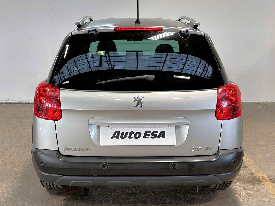 Peugeot 207 1.6i 
