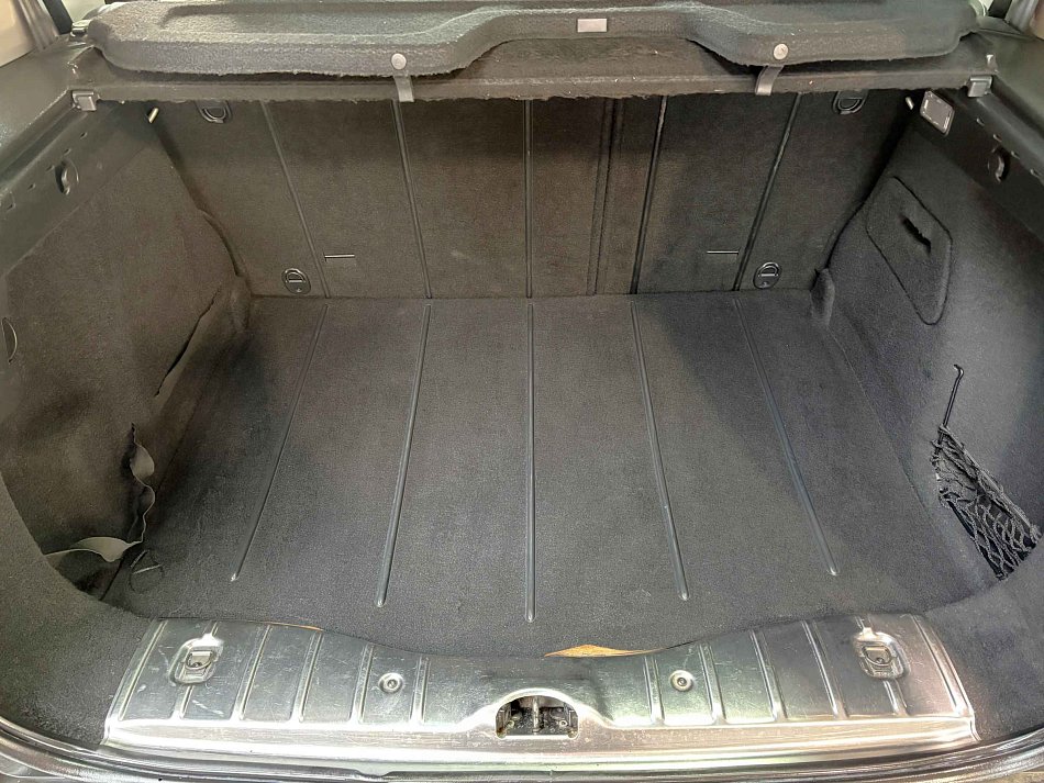 Peugeot 207 1.6i 