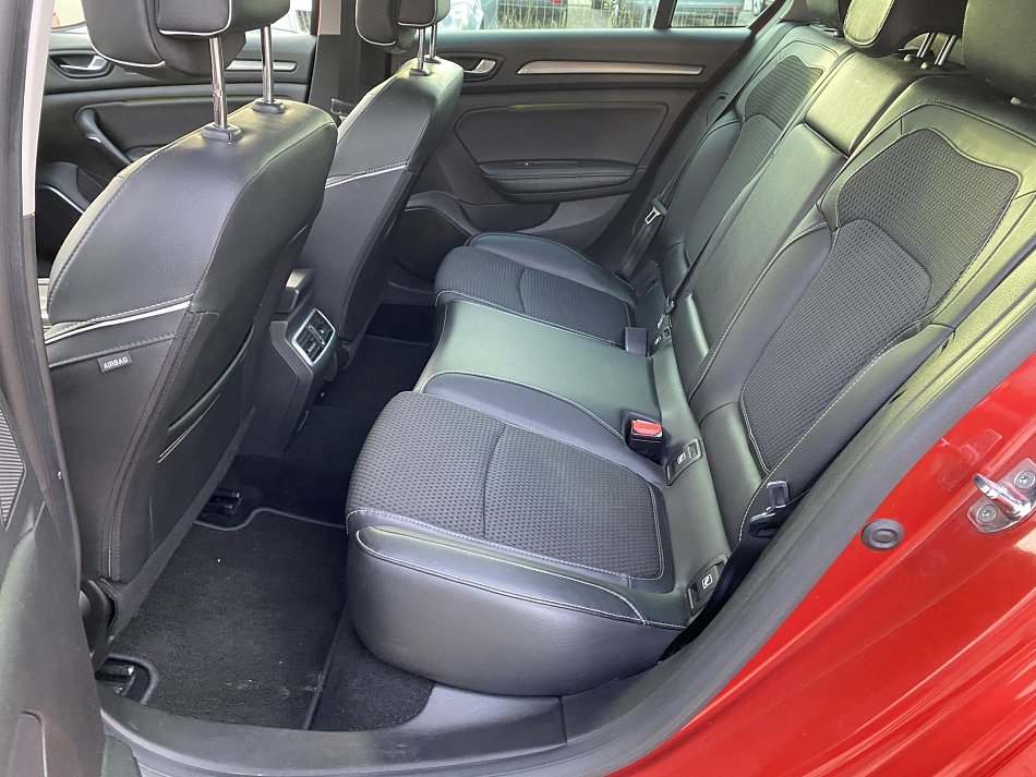 Renault Mégane 1.3 TCe BOSE Edition