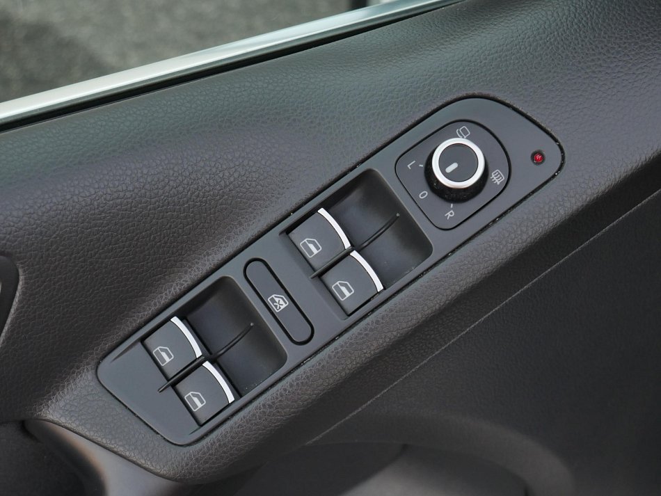 Volkswagen Tiguan 2.0TSi  4x4