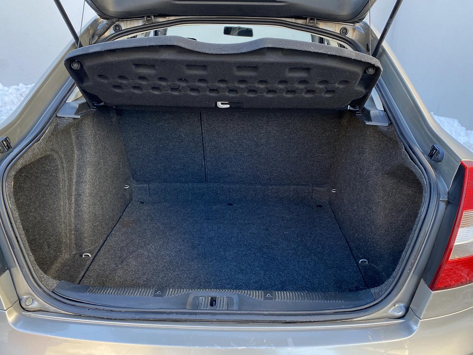 Škoda Octavia II 1.4 16V 