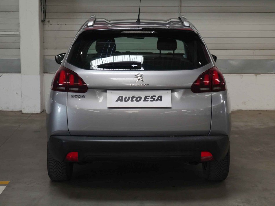 Peugeot 2008 1.2 PT Active