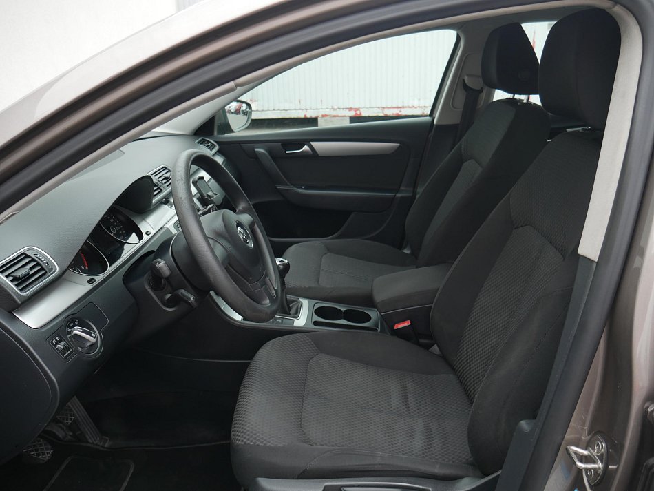 Volkswagen Passat 1.6 TDi 