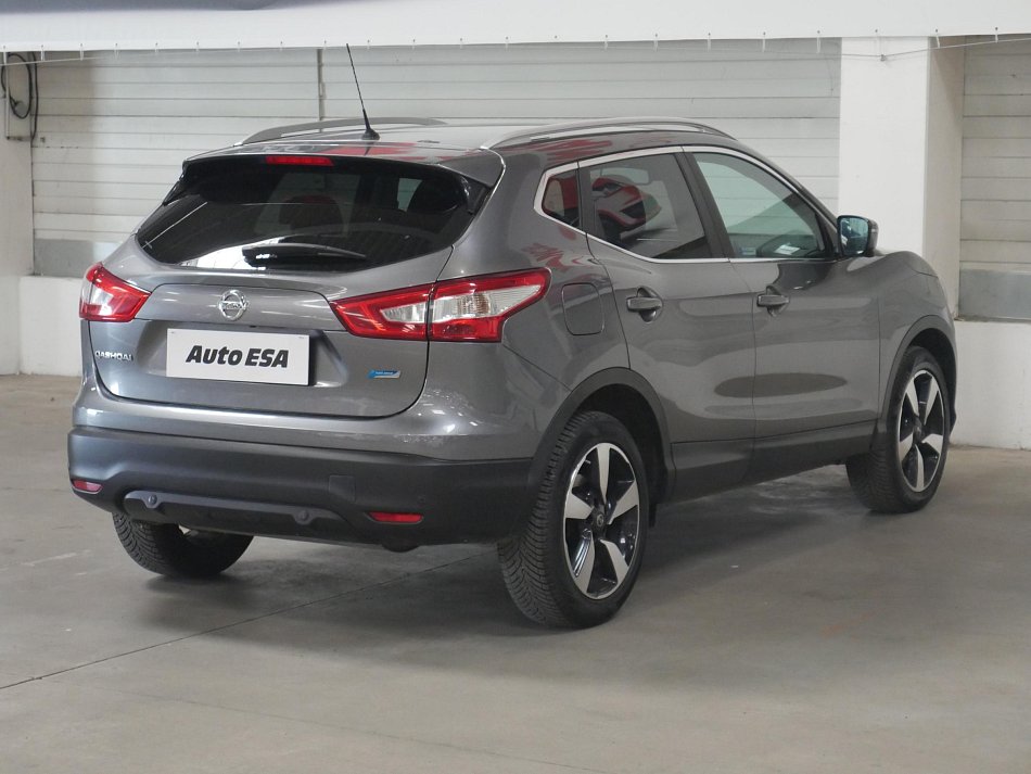 Nissan Qashqai 1.5 dCi 