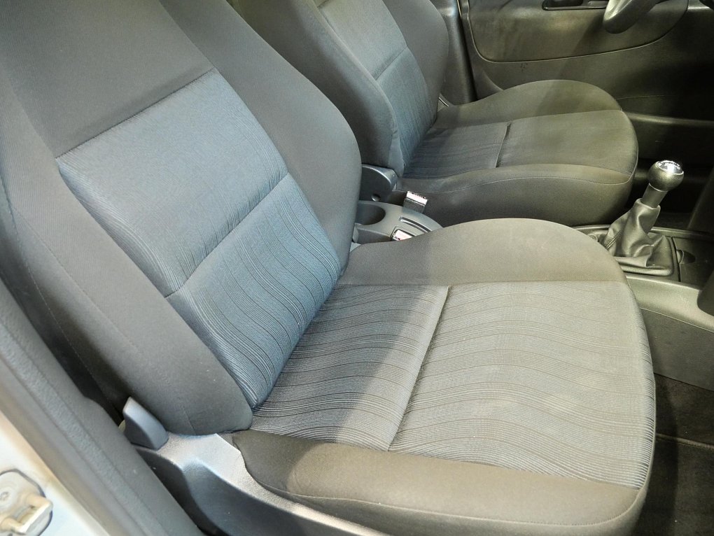 Peugeot 207 1.4i 