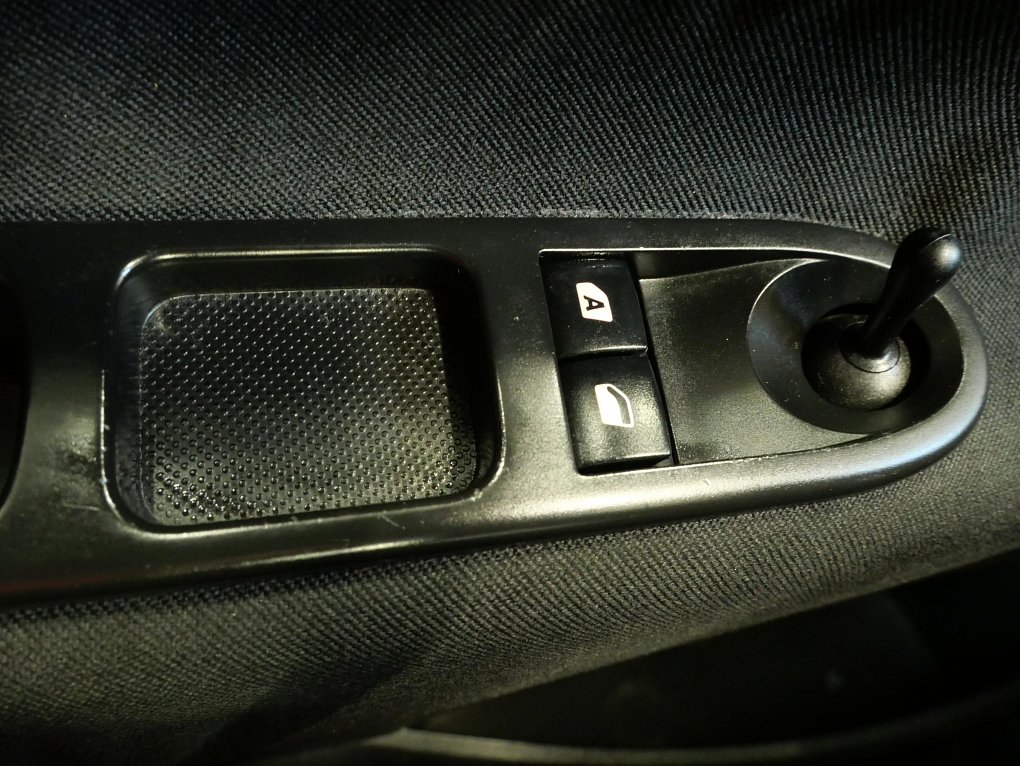 Peugeot 207 1.4i 