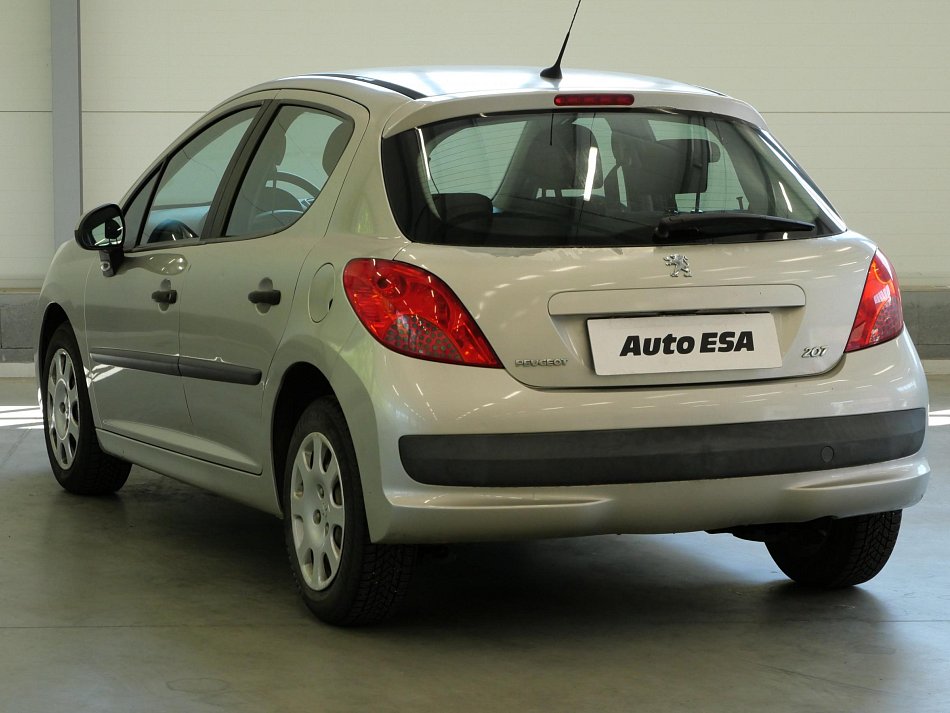 Peugeot 207 1.4i 