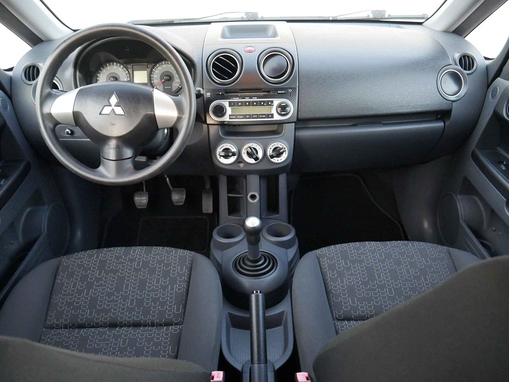 Mitsubishi Colt 1.3i 