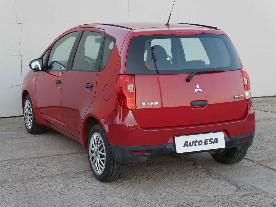 Mitsubishi Colt 1.3i 