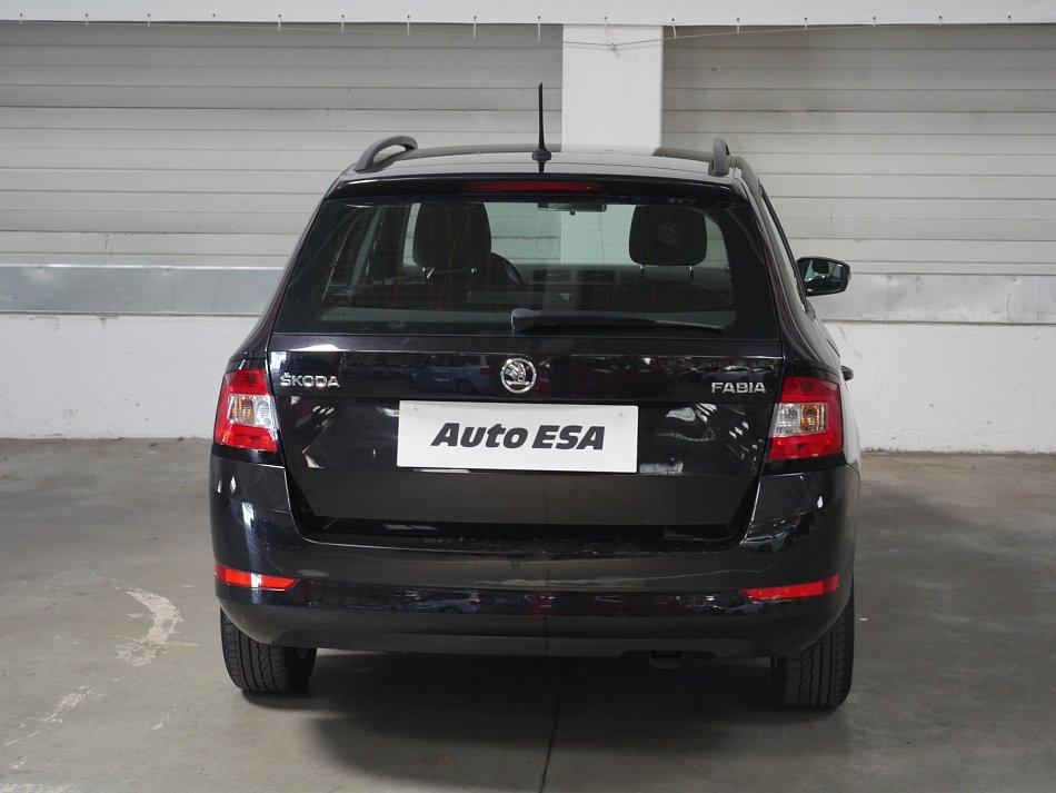 Škoda Fabia III 1.0 TSI Ambition