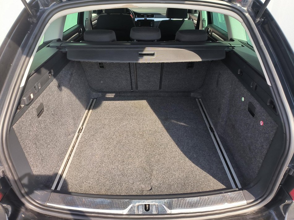 Škoda Superb II 2.0TDI Ambition