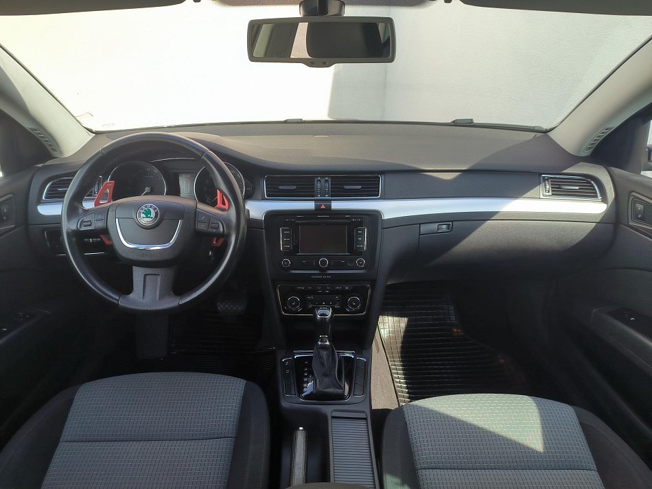 Škoda Superb II 2.0TDI Ambition
