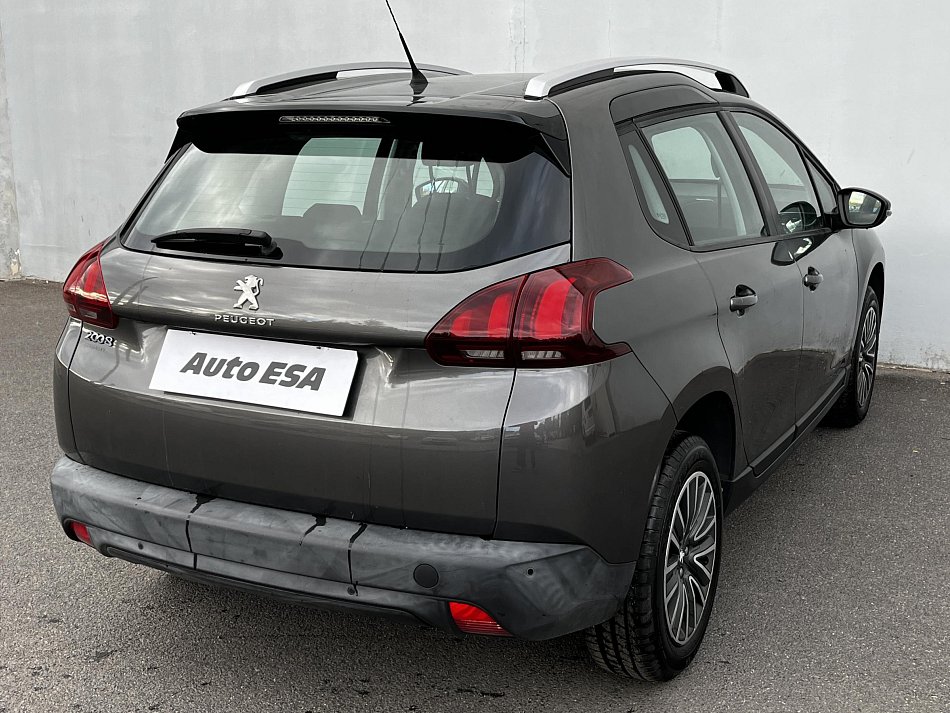 Peugeot 2008 1.2PT 