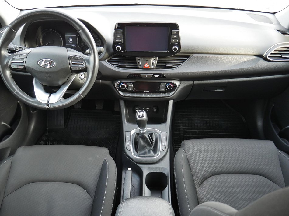 Hyundai I30 1.6 CRDF 