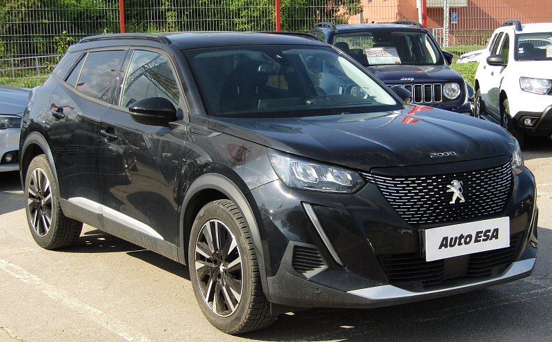 Peugeot 2008 1.2 PT Allure