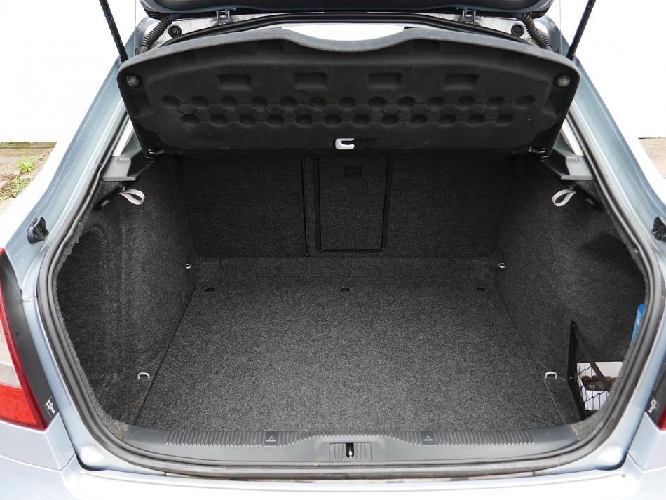 Škoda Octavia II 2.0 TDi 