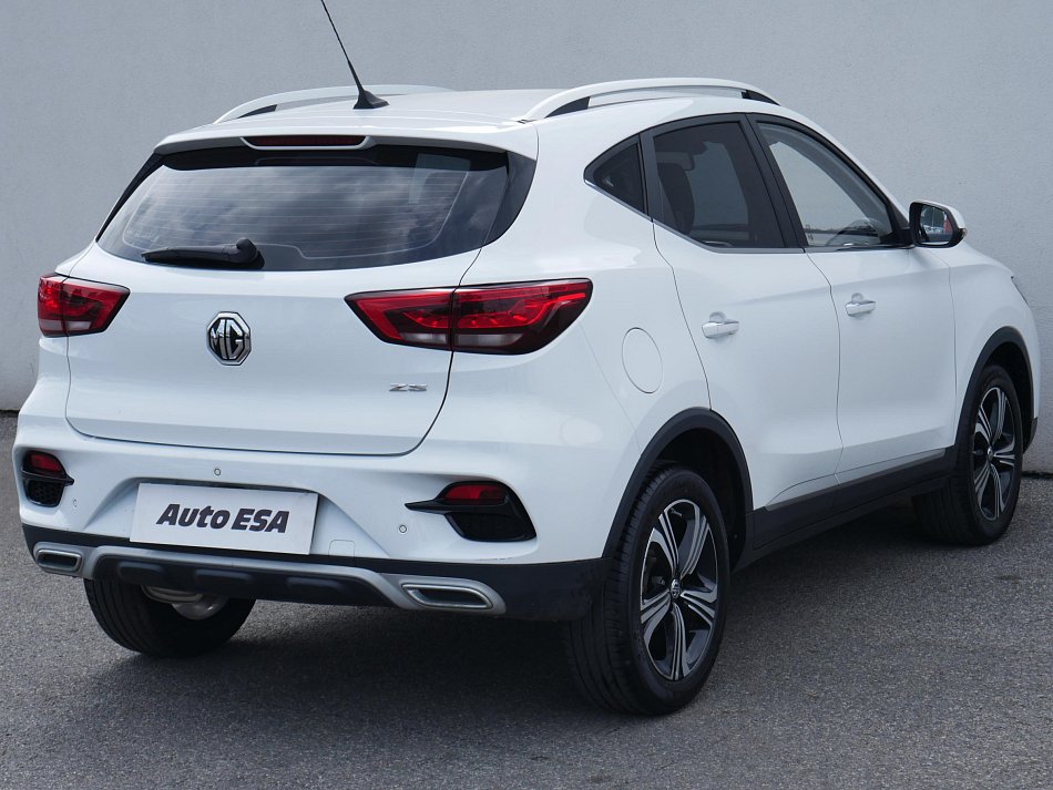 MG ZS 1.5 DVVT 