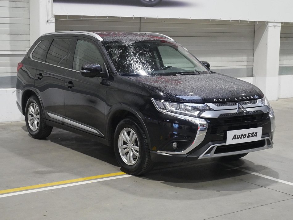 Mitsubishi Outlander 2.0i Intense