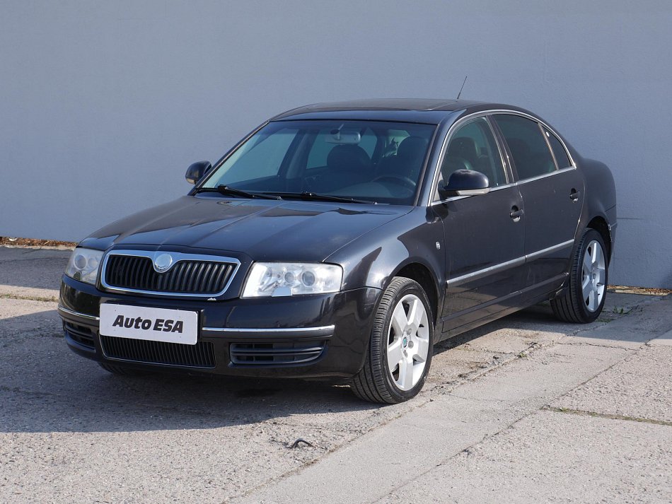 Škoda Superb 2.8 i 