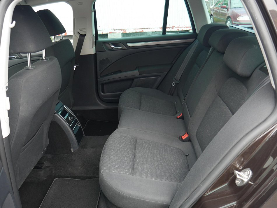 Škoda Superb II 1.6 TDi GreenLine