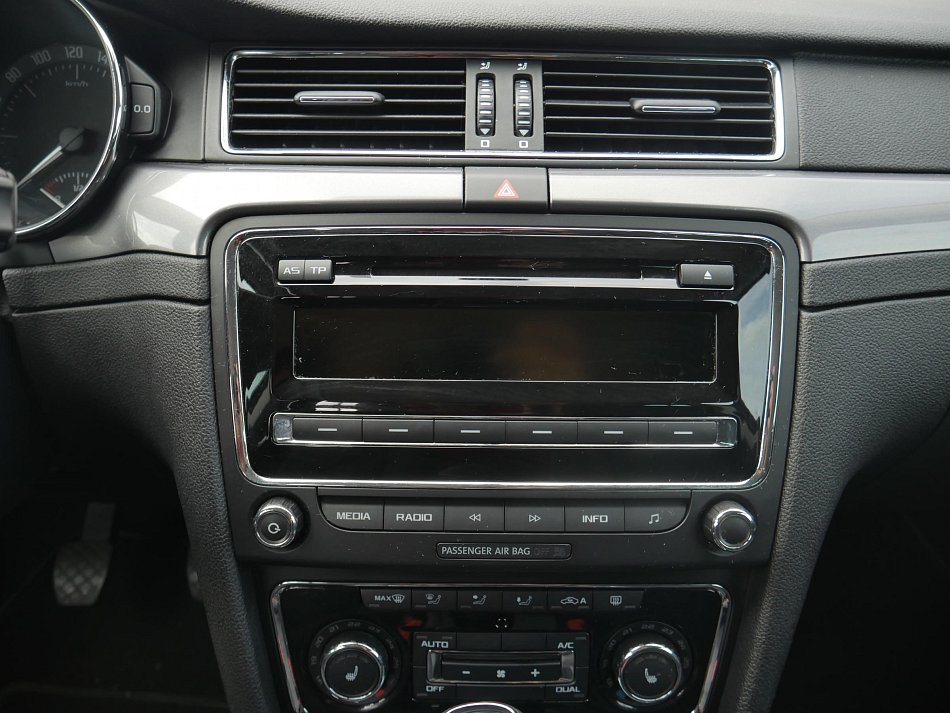 Škoda Superb II 1.6 TDi GreenLine