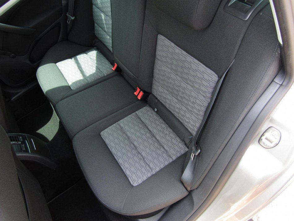 Škoda Octavia II 1.6 TDi Ambiente