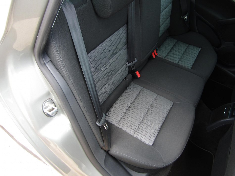 Škoda Octavia II 1.6 TDi Ambiente
