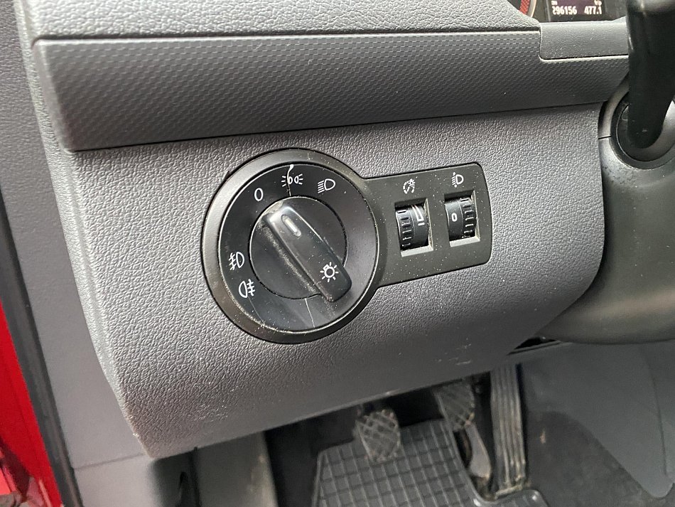 Volkswagen Caddy 1.6TDi  MAXi 7míst