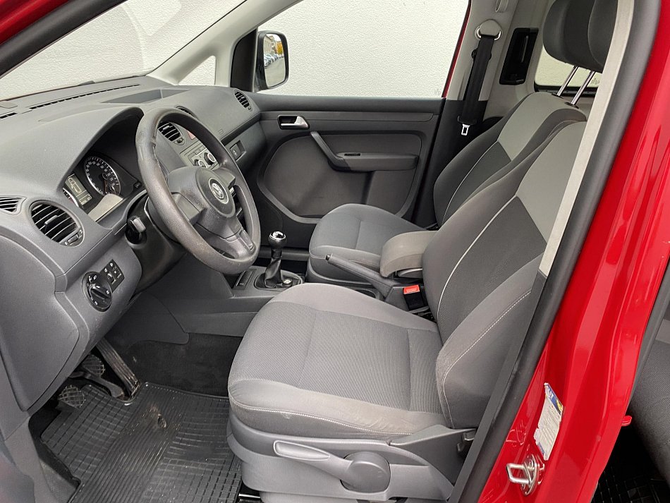 Volkswagen Caddy 1.6TDi  MAXi 7míst